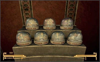 Śnieżne kule możesz sprzedać za 2000 kapsli za sztukę Jane, którą znajdziesz w kasynie Lucky 38 w Apartamencie Pana Housea - Fallout New Vegas: Śnieżne kule - Fallout: New Vegas - poradnik do gry