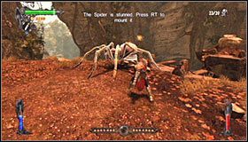 Zachowuj się tak samo jak wcześniej, a więc unikaj ataków pająka i sam wyprowadzaj silniejsze ataki #1 - Etap 4 - Waterfalls of Agharta (2) | Rozdział 2 | Castlevania Lords of Shadow - Castlevania: Lords of Shadow - poradnik do gry
