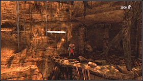 Złap się zaczepu, przesuń trochę do góry i zacznij ponownie bujać na linie, biegając po ścianie w lewo i w prawo - Etap 4 - Waterfalls of Agharta (3) | Rozdział 2 | Castlevania Lords of Shadow - Castlevania: Lords of Shadow - poradnik do gry