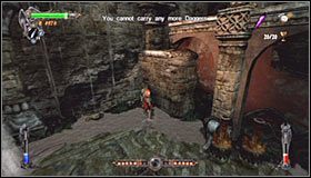 Rozsądnie wykorzystuj dostępną energię światła oraz cienia #1, gdyż obu pasków energii musi Ci wystarczyć na cała bitwę - Etap 7 - Sanctuary Entrance (2) | Rozdział 2 | Castlevania Lords of Shadow - Castlevania: Lords of Shadow - poradnik do gry