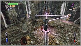 Podbiegnij do trzeciej statuy #1 i w dobrze poznany już sposób przystąp do jej obracania - Etap 7 - Sanctuary Entrance (2) | Rozdział 2 | Castlevania Lords of Shadow - Castlevania: Lords of Shadow - poradnik do gry