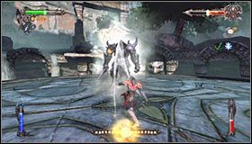 Jeżeli zostaniesz złapany przez szlam, to będziesz musiał się oswobodzić, wciskając rytmicznie wskazany przycisk #1 - Etap 9 - The Black Knight | Rozdział 2 | Castlevania Lords of Shadow - Castlevania: Lords of Shadow - poradnik do gry