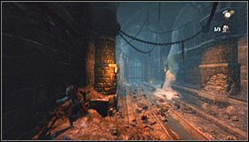 Wskocz do dużej dziury zlokalizowanej w prawym górnym rogu tego balkoniku #1 - Etap 1 - Castle Courtyard (2) | Rozdział 6 | Solucja Castlevania Lords of Shadow - Castlevania: Lords of Shadow - poradnik do gry