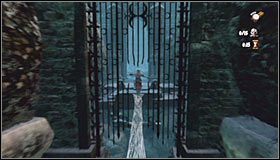 Musisz teraz powrócić do miejsca, w którym z pomocą pająka utworzyłeś pierwszy most #1 (jest to na lewo od miejsca, w którym po raz pierwszy spotkałeś wielkiego pająka) - Etap 2 - Maze Gardens (2) | Rozdział 6 | Solucja Castlevania Lords of Shadow - Castlevania: Lords of Shadow - poradnik do gry