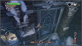 Ponownie ustaw się pod interaktywnym zaczepem, złap się go i przystąp do wspinaczki, zatrzymując się mniej więcej w połowie drogi #1 - Etap 1 - Balcony (2) | Rozdział 7 | Solucja Castlevania Lords of Shadow - Castlevania: Lords of Shadow - poradnik do gry