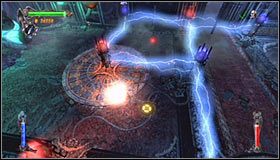 Po przebiciu się przez ścianę uderz w znajdujący się tu przycisk na podłodze #1 - Etap 2 - Electric Laboratory (1) | Rozdział 7 | Solucja Castlevania - Castlevania: Lords of Shadow - poradnik do gry