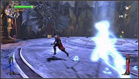 Carmilla co jakiś czas będzie zniżała się i rozpoczynała atak błyskawicami #1 - Etap 4 - The Throne Room (1) | Rozdział 8 | Solucja Castlevania Lords of Shadow - Castlevania: Lords of Shadow - poradnik do gry