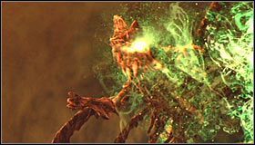 Runa w paszczy bossa jest na szczęście znacznie mniej wytrzymała od czterech poprzednich, w rezultacie czego szybciej doprowadzisz do jej zniszczenia #1 - Etap 2 - The Dracolich (2) | Rozdział 11 | Solucja Castlevania Lords of Shadow - Castlevania: Lords of Shadow - poradnik do gry