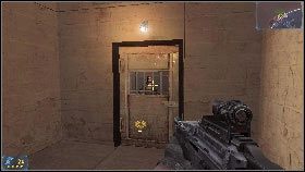 Na podwyższeniu z lewej znajdziesz wejście do korytarza [1] - Rozdział 1 - Zapada ciemność (2) | Opis przejścia Frontlines Fuel of War - Frontlines: Fuel of War - poradnik do gry