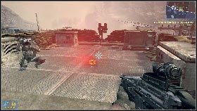 Zacznij wchodzić po schodach na dach eliminując kolejnych rywali - Rozdział 3 - Kowadło (2) | Opis przejścia Frontlines Fuel of War - Frontlines: Fuel of War - poradnik do gry