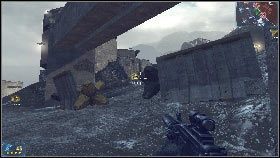 Szybko znajdź sobie jakieś schronienie, ponieważ po wybuchu zostaniesz zaatakowany przez sporą grupę przeciwników [1] - Rozdział 4 - Król Gór (1) | Opis przejścia Frontlines Fuel of War - Frontlines: Fuel of War - poradnik do gry