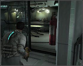 Zacznij od zbadania prawego pomieszczenia i otwarcia szafki na ścianie #1 - Rozdział 1 (3) | Opis przejścia gry Dead Space 2 - Dead Space 2 - poradnik do gry