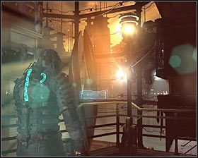 Po znalezieniu się na korytarzu możesz zbadać korytarz po prawej stronie w poszukiwaniu jednego przedmiotu (przy nieczynnej windzie) lub od razu skierować się do drzwi zlokalizowanych na wprost od Ciebie #1 - Rozdział 3 (3) | Opis przejścia gry Dead Space 2 - Dead Space 2 - poradnik do gry