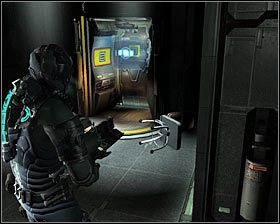 Dokładnie zbadaj pomieszczenie, w którym wylądowałeś, gdyż odnajdziesz tu przedmiot na ziemi oraz cztery szafki - Rozdział 7 (7) | Opis przejścia gry Dead Space 2 - Dead Space 2 - poradnik do gry