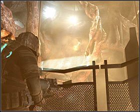 Złap z użyciem kinezy dowolny pojemnik i ciśnij nim w stronę pokazanego na pierwszym screenie zbiornika paliwa #1 - Rozdział 9 (4) | Opis przejścia gry Dead Space 2 - Dead Space 2 - poradnik do gry