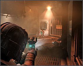 Zbliż się do centralnej części pomieszczenia - Rozdział 10 (3) | Opis przejścia gry Dead Space 2 - Dead Space 2 - poradnik do gry