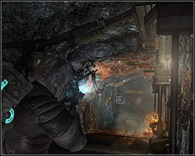 Drugi potwór Cyst również jest przyklejony do prawej ściany #1 - Rozdział 11 (3) | Opis przejścia gry Dead Space 2 - Dead Space 2 - poradnik do gry