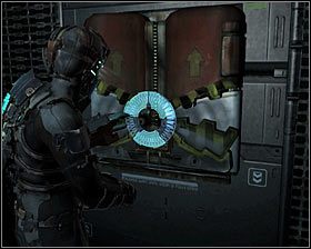 Zbadaj tu lustra po lewej stronie, dzięki czemu natrafisz na nowy Power Node #1 - Rozdział 13 (2) | Opis przejścia gry Dead Space 2 - Dead Space 2 - poradnik do gry