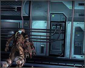 Nie musisz używać w tym miejscu stazy, gdyż maszyna pracuje wystarczająco wolno żeby móc przelecieć na drugą stronę po tym jak mechanizm odsunie się w lewo (pamiętaj o przytrzymaniu klawisza SHIFT - Rozdział 14 (3) | Opis przejścia gry Dead Space 2 - Dead Space 2 - poradnik do gry