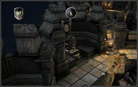 Na kolejnej wieży czekają na nas kolejni Telmarzy z tym, że tym razem do dyspozycji mają oni dwa dzwony ostrzegawcze - Rozdział 3 - Infiltracja zamku Miraza (1) | Opis przejścia - Opowieści z Narnii: Książę Kaspian - poradnik do gry