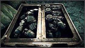 Uważaj, bo kiedy zdetonujesz bombę z wyrwy obok drzwi (za Tobą) wyskoczą wrogowie - Rozkaz ewakuacji (2) | Opis przejścia Killzone 3 - Killzone 3 - poradnik do gry