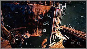 Przed powyższym miejscem uważaj - lądując na odosobnionej platformie musisz szybko obrócić się w prawo i zabić dwóch żołnierzy pilnujących cylindra - Mroźne wtargnięcie (3) | Opis przejścia Killzone 3 - Killzone 3 - poradnik do gry