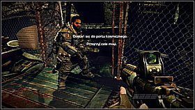 Biegnij w dół za Rico [1] i skorzystaj z jego pomocy przy ogrodzeniu - Skrót przez złomowisko (1) | Opis przejścia Killzone 3 - Killzone 3 - poradnik do gry
