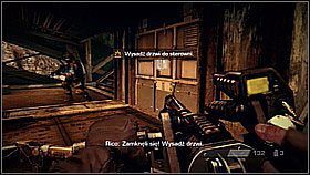 Dostań się na koniec fabryki i zejdź po schodach - uważaj, bo czają się pod nimi wrogowie - Skrót przez złomowisko (2) | Opis przejścia Killzone 3 - Killzone 3 - poradnik do gry