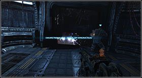 Przed wyjściem na zewnątrz prześliźnij się pod niskim przejściem prowadzącym w dół - Prolog (2) | Opis przejścia Bulletstorm - Bulletstorm - poradnik do gry