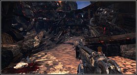 Kontynuuj drogę w górę wzniesienia, odsuwając smyczą kolejne tarasujące obiekty - Prolog (2) | Opis przejścia Bulletstorm - Bulletstorm - poradnik do gry