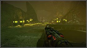 W momencie, gdy ostatni wróg dokona żywota, przyłączy się do Ciebie zaginiony generał i będziecie mogli podążać dalej, w dół ścieżki z toksycznymi beczkami - Akt VI - Rozdział 2 (2) | Opis przejścia Bulletstorm - Bulletstorm - poradnik do gry