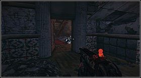 Inforobot #16: znajdziesz go w małym pomieszczeniu obok miejsca, gdzie poproszony zostaniesz o dokonanie ślizgu w dół zawalonego budynku (niedługo po tym jak wejdziesz do hotelu) - Inforoboty (2) | Sekrety Bulletstorm - Bulletstorm - poradnik do gry