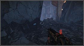 Butelka #24: leży na fotelu po lewej, na końcu zrujnowanego korytarza, którego pokonanie utrudniać Ci będą wiszące przewody elektryczne - Butelki (2) | Sekrety Bulletstorm - Bulletstorm - poradnik do gry