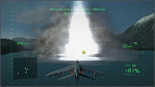 Kiedy flota wreszcie ruszy, zostanie zaatakowana przez kolejne myśliwce, a także baterie dział znajdujących się w bunkrach na wzgórzach - Desant amfibii | Opis przejścia Tom Clancys HAWX 2 - Tom Clancys H.A.W.X. 2 - poradnik do gry