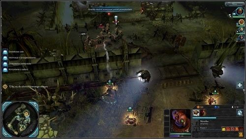 Po pokonaniu kilku oddziałów podczas przeprawy przez rzekę dotrzemy do bramy ufortyfikowanego przyczółka, zamiast ruszyć wprost na wroga, możemy rozstawić nasze oddziały za zasłonami i ostrzałem z daleka zmusić jednostki nieprzyjaciela do ataku na nasze pozycje, w ten sposób w miarę bezpiecznie pozb - 1 - Tajfun Primaris - Misje główne - Warhammer 40,000: Dawn of War II - Retribution - poradnik do gry