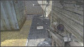 Następnie wróć na główną ulicę miasteczka i wejdź do budynku bez drzwi [1] - Misja 5 - Strategiczny region (1) | Opis przejścia Homefront - Homefront - poradnik do gry