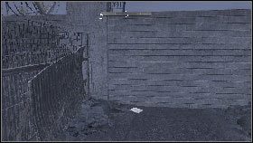 Po dojechaniu na miejsce misji spójrz w lewo na fragment podwórza przy murze [1] - Misja 3 - Jedyna szansa (1) | Opis przejścia Homefront - Homefront - poradnik do gry