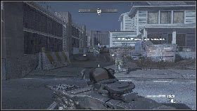 Podejdź do okna i uważając system namierzania rzuć granat w stronę wieżyczki [1] - Misja 2 - Wolność (2) | Opis przejścia Homefront - Homefront - poradnik do gry