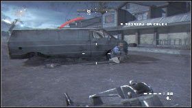 Jeśli chcesz możesz przebiec na drugą stronę jezdni i skierować się do narożnika z prawej, gdzie leży wycinek informacyjny #15 [1] - Misja 2 - Wolność (1) | Opis przejścia Homefront - Homefront - poradnik do gry