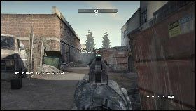 Jeśli chcesz zdobyć wycinek informacyjny #1, to nie wchodź do niego tylko skręć w lewo i obejdź budowlę - Misja 1 - Pretekst do wojny (1) | Opis przejścia Homefront - Homefront - poradnik do gry