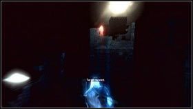 Gdy skończysz rozmawiać z kobietą [1], idź do zaznaczonej na mapie strefy i użyj Wzroku Orła[2], żeby zlokalizować ofiarę - Agenci Templariuszy | Zadania poboczne Assassins Creed Brotherhood - Assassins Creed: Brotherhood - poradnik do gry