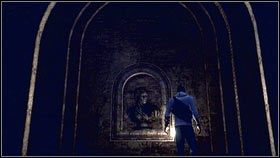 Wysłuchaj tego co ma do powiedzenia kobieta i skorzystaj z Wzroku Orła, żeby ujrzeć dwa żółte punkty [1] - Sekwencja 9 - Upadek (2) | Opis przejścia Assassins Creed Brotherhood - Assassins Creed: Brotherhood - poradnik do gry