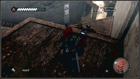 Skacząc dalej po dachach, kieruj się w stronę północno-wschodniego rogu lokacji [1] - Sekwencja 8 - Borgia (1) | Opis przejścia Assassins Creed Brotherhood - Assassins Creed: Brotherhood - poradnik do gry