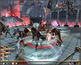 Po odebraniu Meredith kolejnej części paska zdrowia w okolicy pojawi się jednocześnie dwóch nowych strażników bramy #1 - Tego już za wiele (5) | Questy główne - Akt 3 | Solucja Dragon Age II - Dragon Age II - poradnik do gry