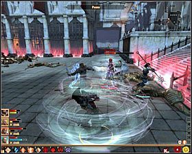 Posągi będą nadciągały z wielu różnych stron, tak więc warto się pilnować i sprawdzać na bieżąco mapę okolicy #1 - Tego już za wiele (5) | Questy główne - Akt 3 | Solucja Dragon Age II - Dragon Age II - poradnik do gry