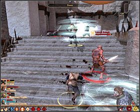 Po dotarciu do niedostępnego wejścia do karczmy możesz się zachować na dwa zasadnicze sposoby - Wymagania Qun (2) | Questy główne - Akt 2 | Solucja Dragon Age II - Dragon Age II - poradnik do gry