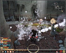 Wybierz jedyną dostępną ścieżkę, a wkrótce Twoja drużyna dotrze do wejścia do jaskini #1 (M25, 7) - Długa droga do domu (2) | Questy główne - Akt 1 | Solucja Dragon Age II - Dragon Age II - poradnik do gry