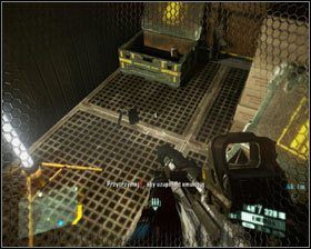 Po przedarciu się przez dobrze ufortyfikowaną bramę znajdziesz się w pobliżu uzbrojonego po zęby pojazdu - Nowojorskie pojazdy | Znajdźki w Crysis 2 - Crysis 2 - poradnik do gry