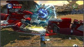 W środku natkniesz się na będące pod napięciem trzy mechanizmy [1] - Hrabia Dooku (3) | Tryb fabularny | LEGO Star Wars III The Clone Wars - LEGO Star Wars III: The Clone Wars - poradnik do gry