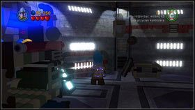 Gdy skończysz rozwałkę, z leżących na ziemi klocków odbuduj przewody na ścianie [1] - Wstęp; Kryzys zakładników | Etapy specjalne | LEGO Star Wars III The Clone Wars - LEGO Star Wars III: The Clone Wars - poradnik do gry